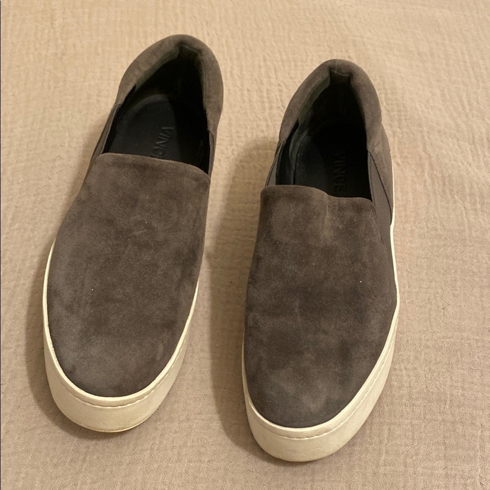 Vince Suede Slip-On Sneakers - Gray . Size 7.5